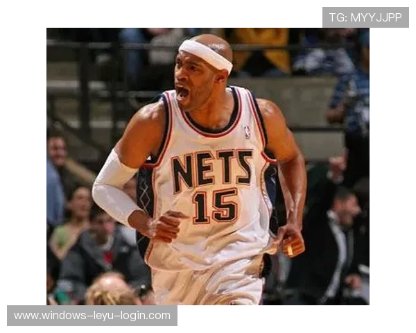 文斯·卡特无球跑动拉开空间改变防守布局